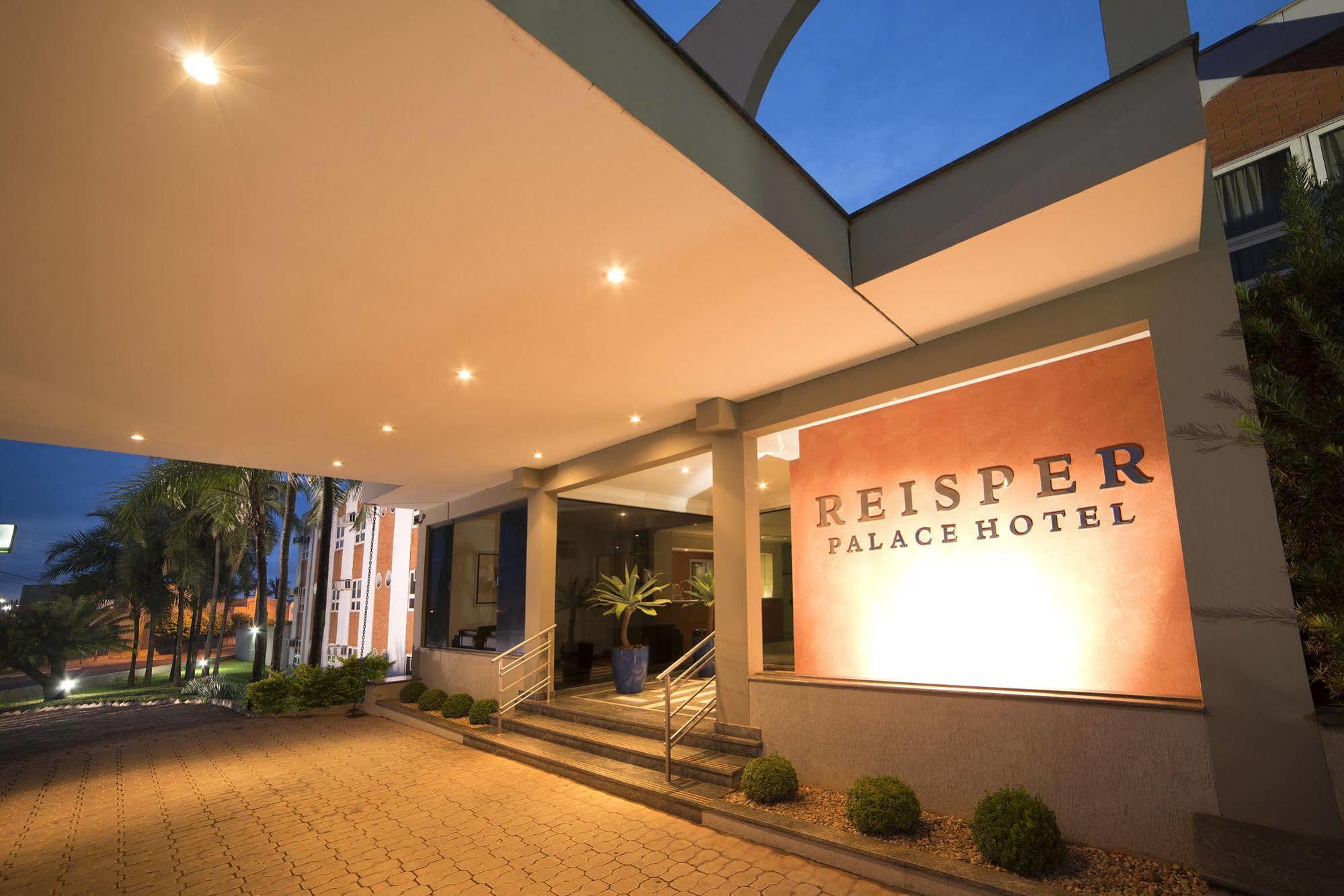 Reisper Palace Hotel 카탄두바 외부 사진